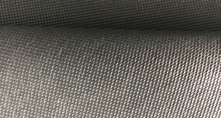 rotolo di tessuto non tessuto